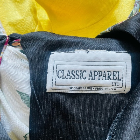 Vintage 80s Floral Drop Waist Dress with pleated Skirt - Picture 5 of 10